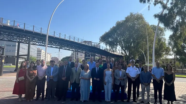 Instante del a inauguración oficial de la unión del Muelle de Rio Tinto.