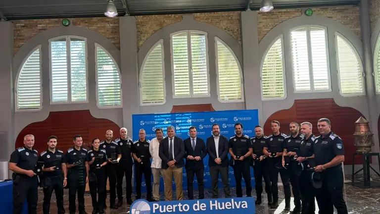 Nuevos policías de la Autoridad Portuaria de Huelva / Fotografía: Autoridad Portuaria de Huelva.