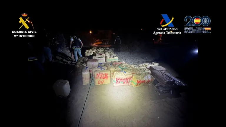 1dfb0a6e-9222-4c4a-a7bc-c79202273f09