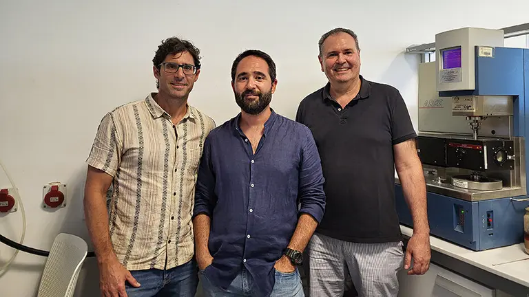 El equipo de investigaci&oacute;n del Centro en Tecnolog&iacute;a de Productos y Procesos Qu&iacute;micos (Pro2TecS) de la Universidad de Huelva que lleva a cabo el proyecto.