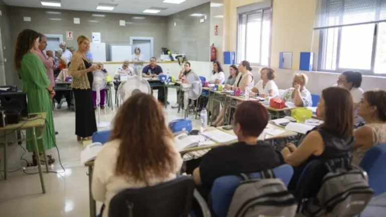 Curso de ayuda a domicilio  / Fotografía: Ayuntamiento de Huelva.