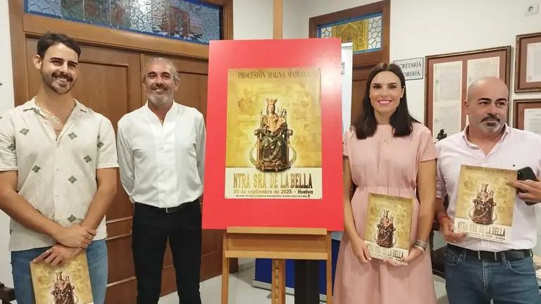 Presentación del cartel para la Magna Mariana de Huelva / Fotografía: Ayuntamiento de Lepe.
