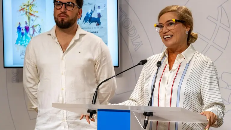 Presentaci&oacute;n de las fiestas de Higuera. / Fotograf&iacute;a: Diputaci&oacute;n Provincial.