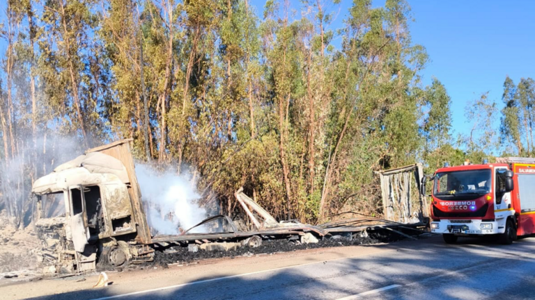 Imagen del cami&oacute;n. / Fotograf&iacute;a: Consorcio Provincial de Bomberos.