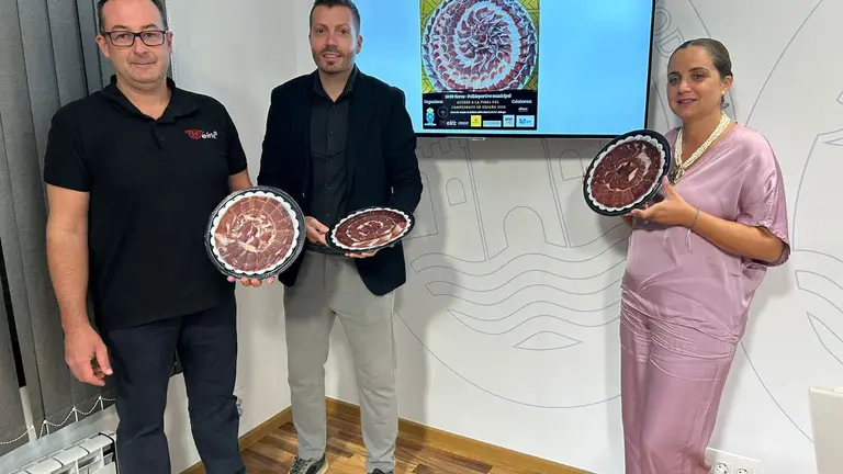 Presentación de evento en Diputación.