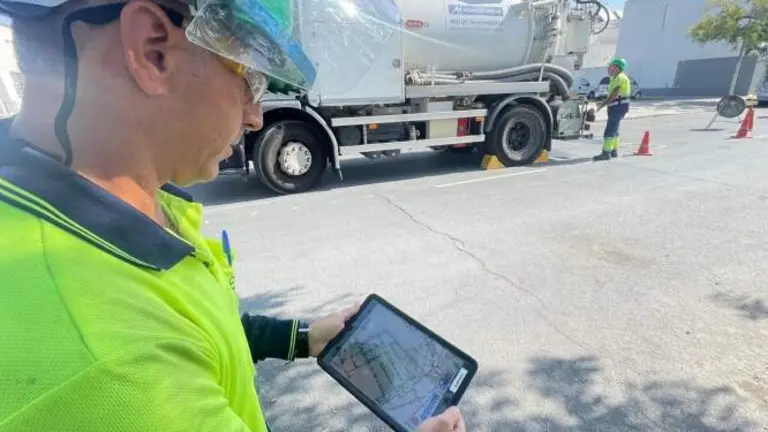 El uso de la tecnología digital para la limpieza.