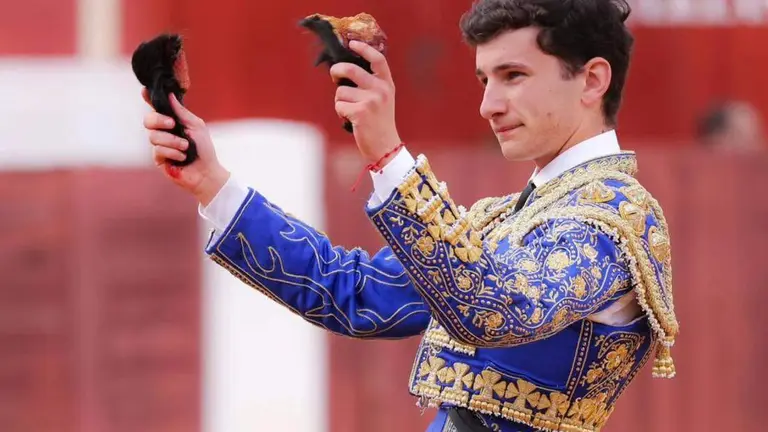 El novillero de Ayamonte, Carlos Tirado.