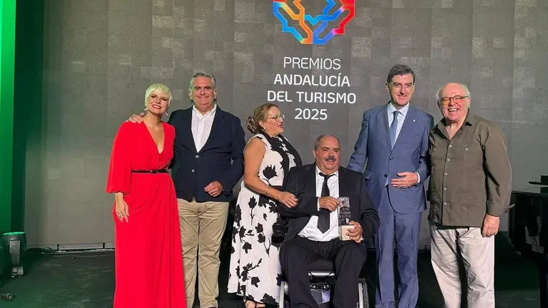 Premio Turismo a la Asociación Camino del Rocío Sin Barreras.