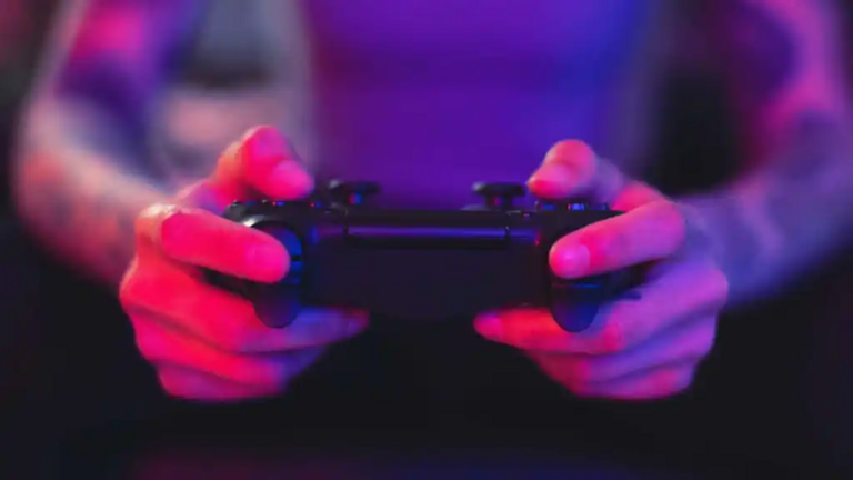 Crisis y deflación en las economías internas de los videojuegos online