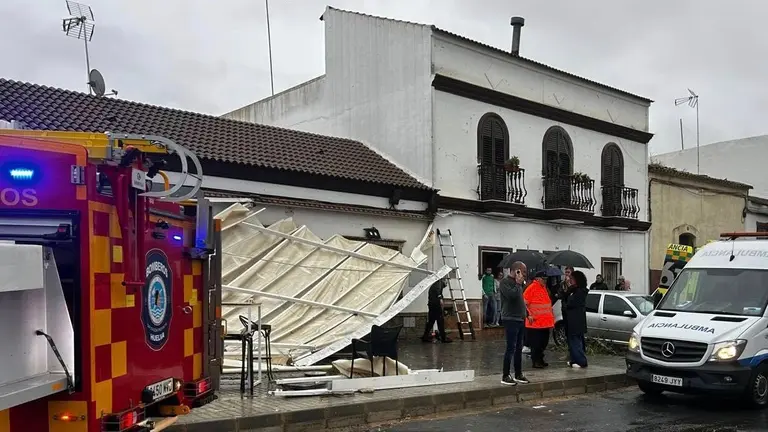 Imagen de los destrozo provocados en Gibrale&oacute;n. / Fotograf&iacute;a: Ayuntamiento de Gibrale&oacute;n.