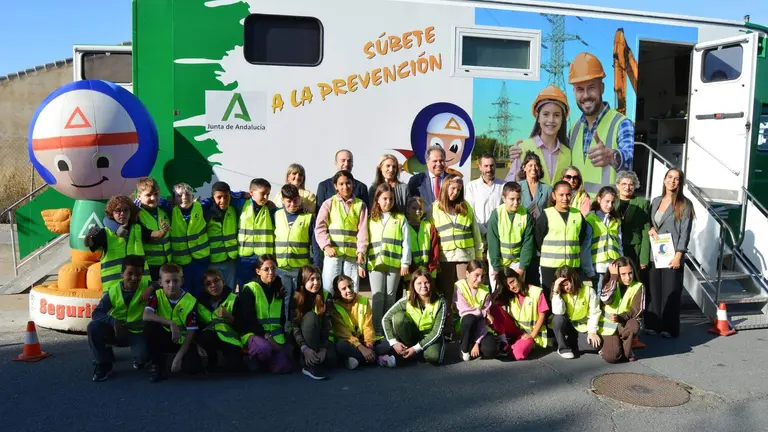 Iniciativa Aprende a Crecer con Seguridad