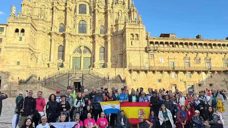 Más de 60 vecinos de Palos de la Frontera culminan el Camino de Santiago 