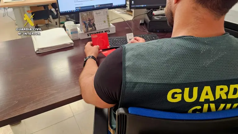 d25ba70e-7587-4be0-8912-ae94678e408b