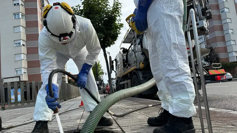 El daño que provocan ciertos residuos limita la eficiencia de las instalaciones e impide que el agua se devuelva al medio natural en las mejores condiciones