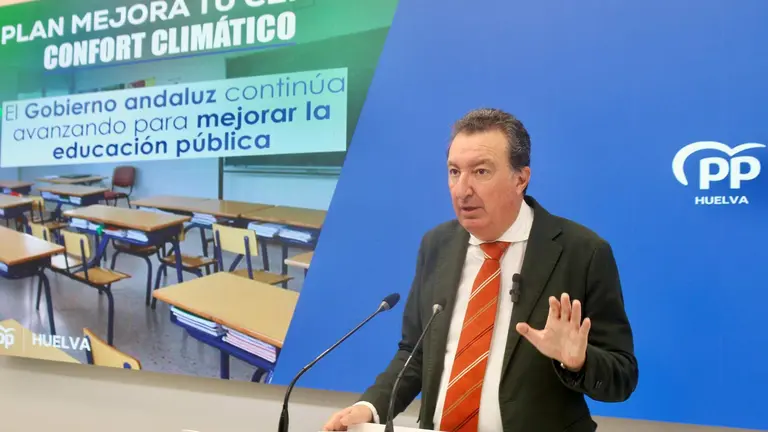 Manuel Andrés González