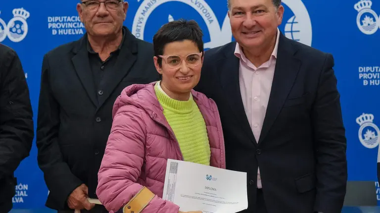 Cinco j&oacute;venes con diversidad funcional finalizan sus pr&aacute;cticas en la Diputaci&oacute;n de Huelva y renuevan convenio con Avadi Down