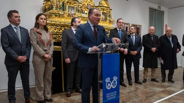 Exposici&oacute;n 'Por la Santa Cruz'