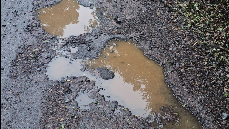Carretera en Cumbres de San Bartolom&eacute;.