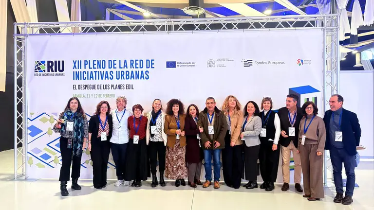 Representantes y t&eacute;cnicos de la provincia de Huelva en el pleno RIU