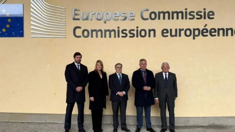 Reuni&oacute;n en Bruselas