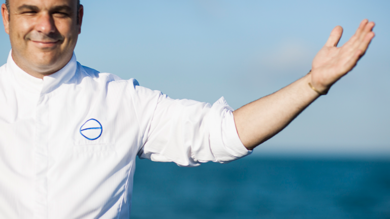 &Aacute;ngel Le&oacute;n