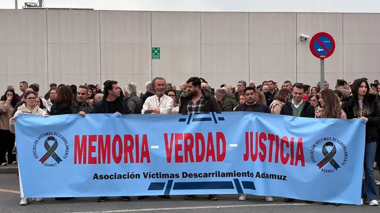 Manifestaci&oacute;n por el accidente de Adamuz.