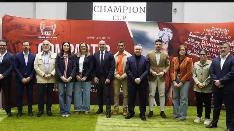 Organizadores e invitados especiales 