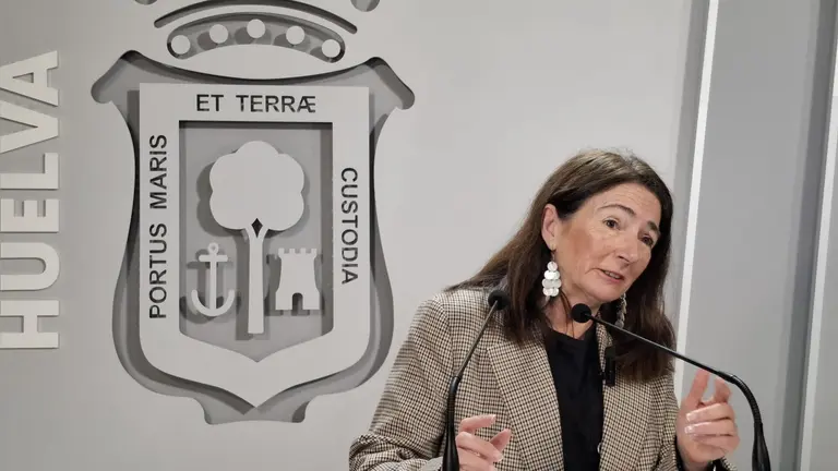 Mar&iacute;a L&oacute;pez.