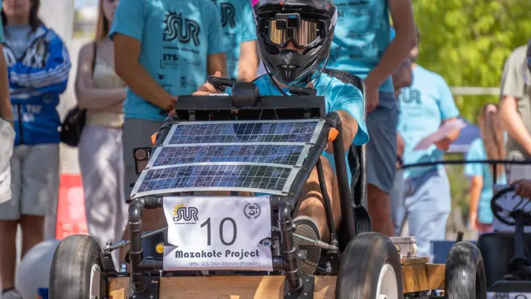 Veh&iacute;culos solares