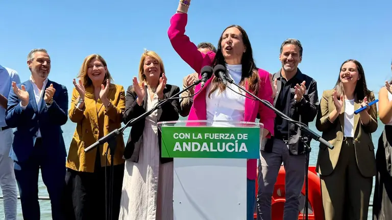 Loles L&oacute;pez durante un acto de us partido en la campa&ntilde;a.