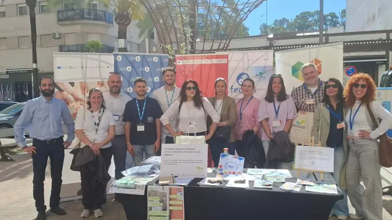 Jornada Divulgaci&oacute;n ERACIS (2)