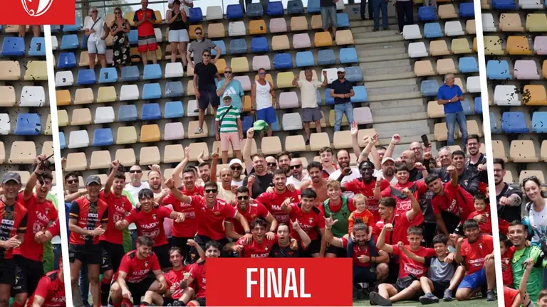 El Ayamonte CF celebra su nueva remontada.