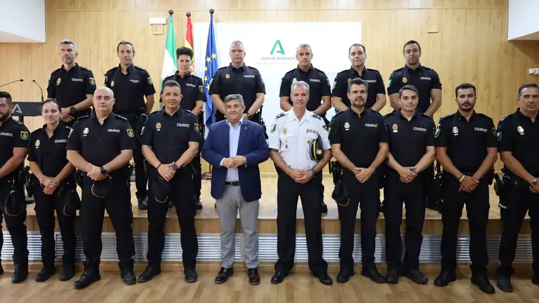 Agentes de la Polic&iacute;a Adscrita.
