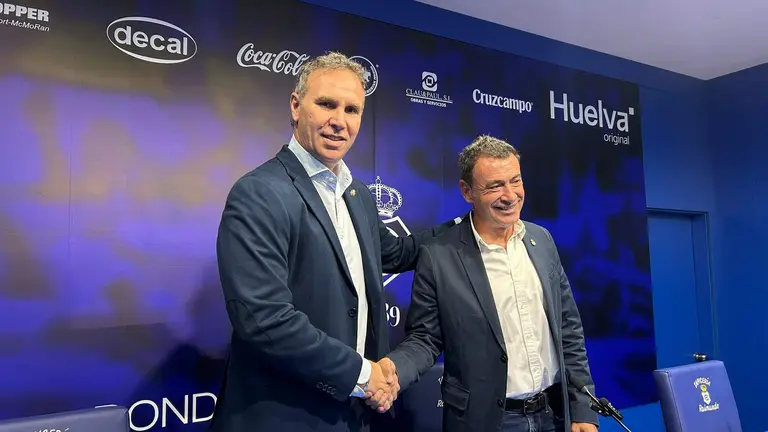 Luci y Galv&aacute;n trabajan mano a mano en la confecci&oacute;n del nuevo Recre.