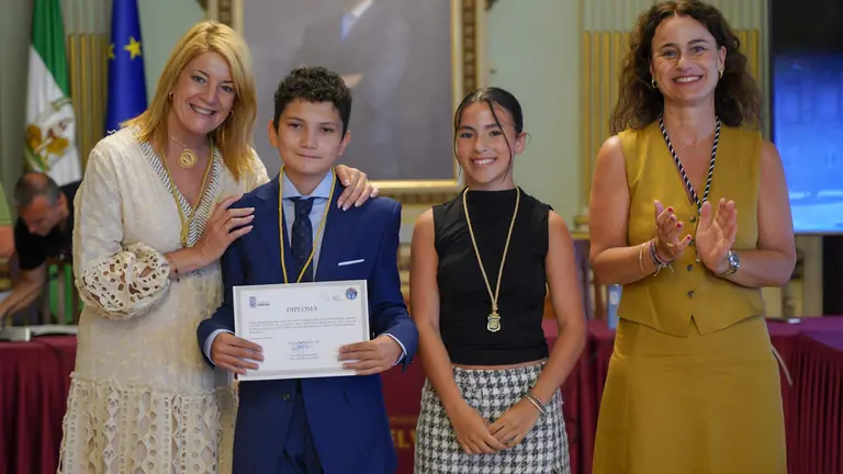Carlos Mart&iacute;nez toma posesi&oacute;n como alcalde infantil de Huelva