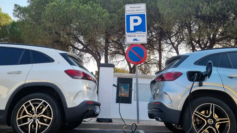 Punto de recarga el&eacute;ctrico