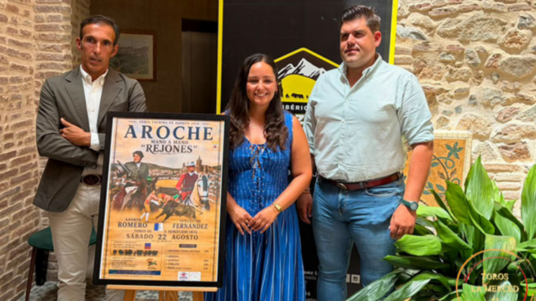 Aroche presenta una feria taurina con un gran mano a mano de rejones