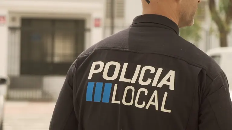 Polic&iacute;a local de La Palma del Condado.