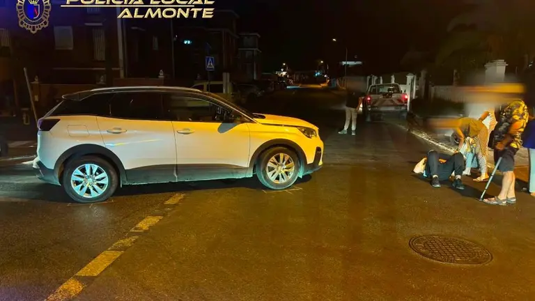 Polic&iacute;a Local de Almonte.