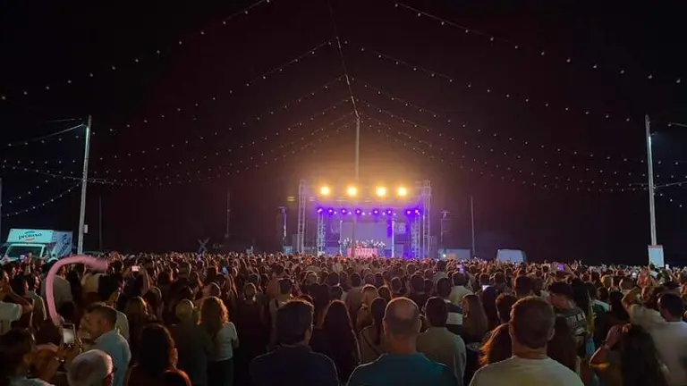 Feria de Punta Umbr&iacute;a