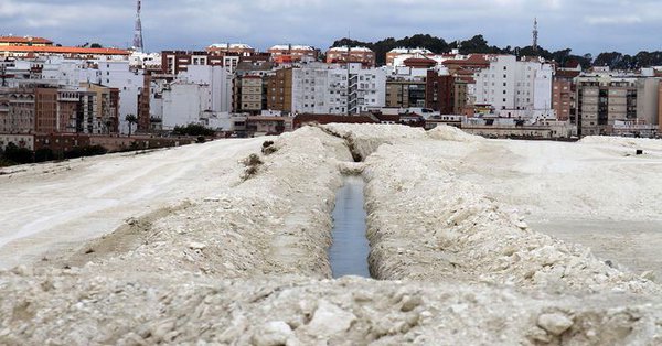 Fosfoyesos frente a Huelva