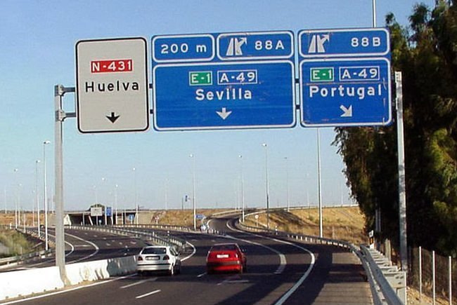 Acceso-autovia-A-49