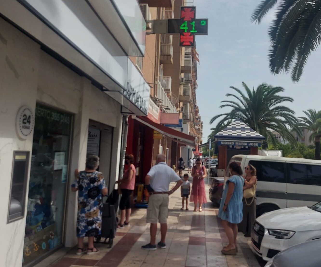 Huelva capital, 41º a las 12 de este mediodía.