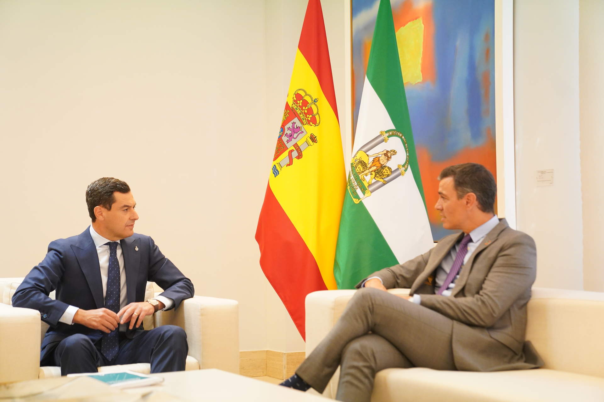 El agua fue uno de los temas claves que puso sobre la mesa Juanma Moreno