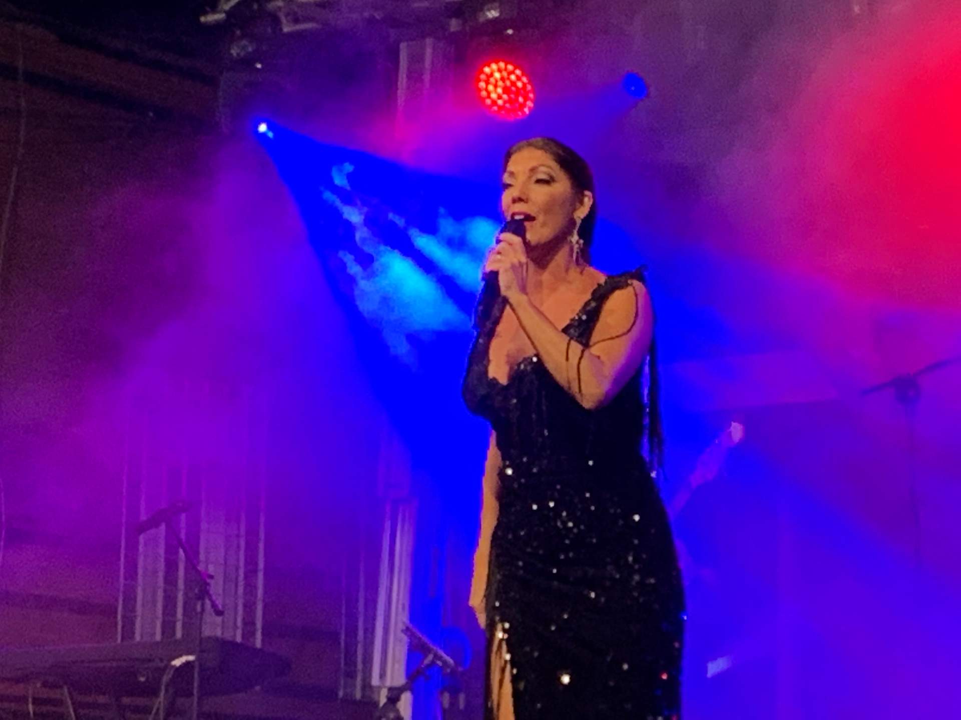 Johana Jiménez puso la música en la Feria Valverdeña