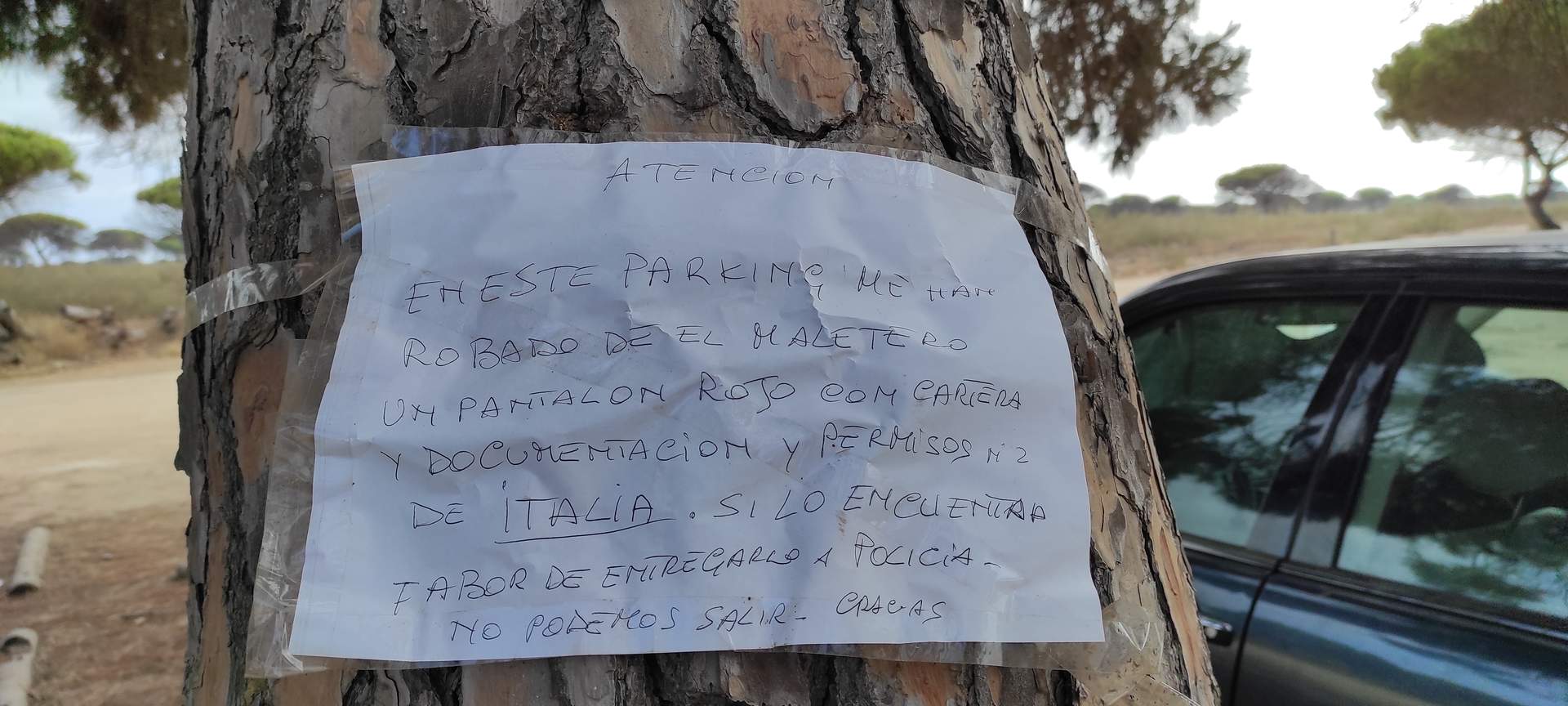Anuncio alertando de los robos sufridos por las víctimas