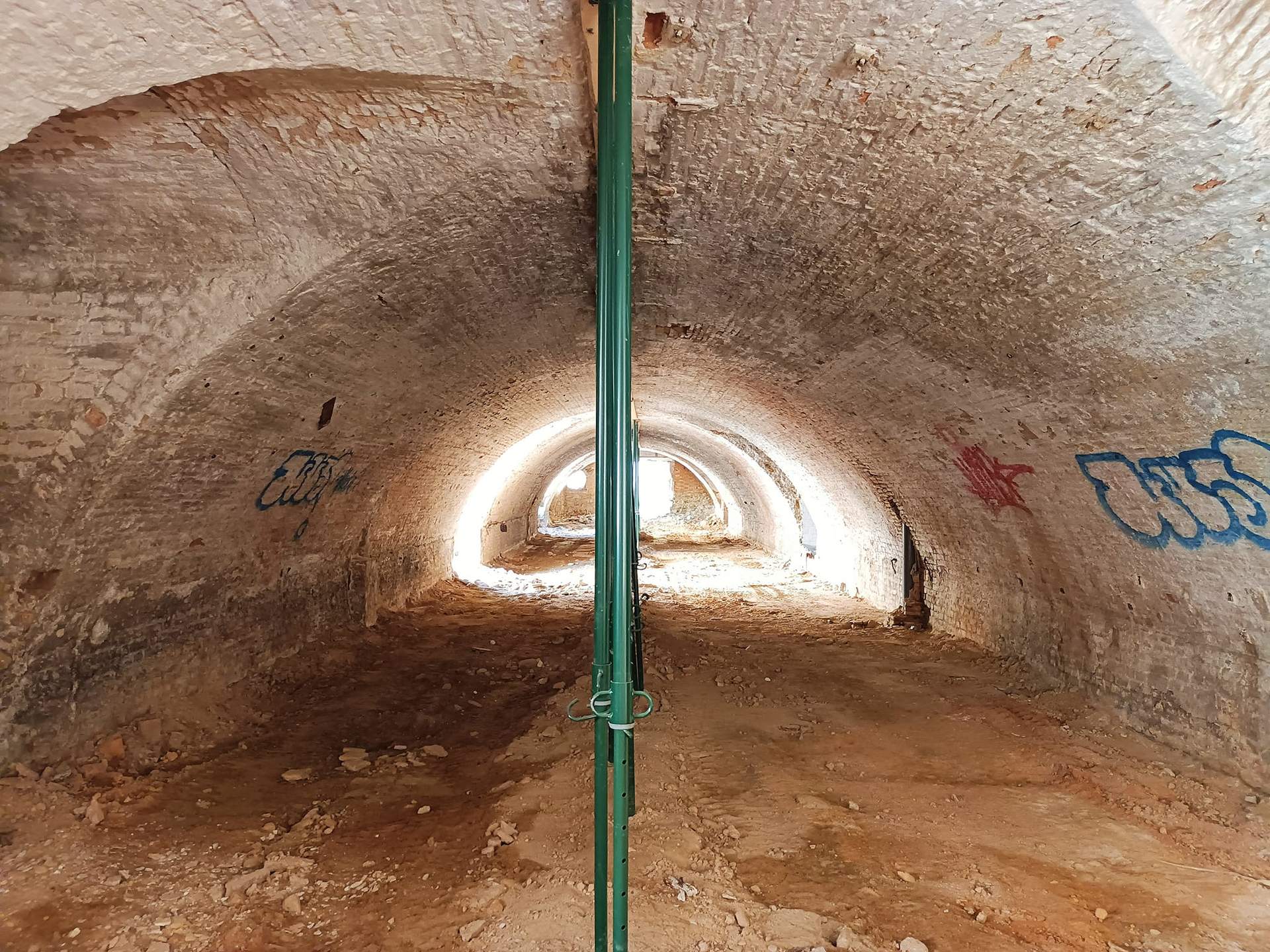 Sótanos del cuartel de Santa Fe.