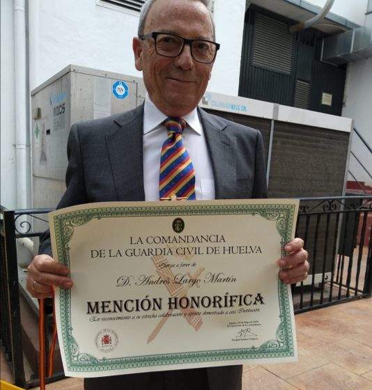 Un recuerdo de su etapa pública.