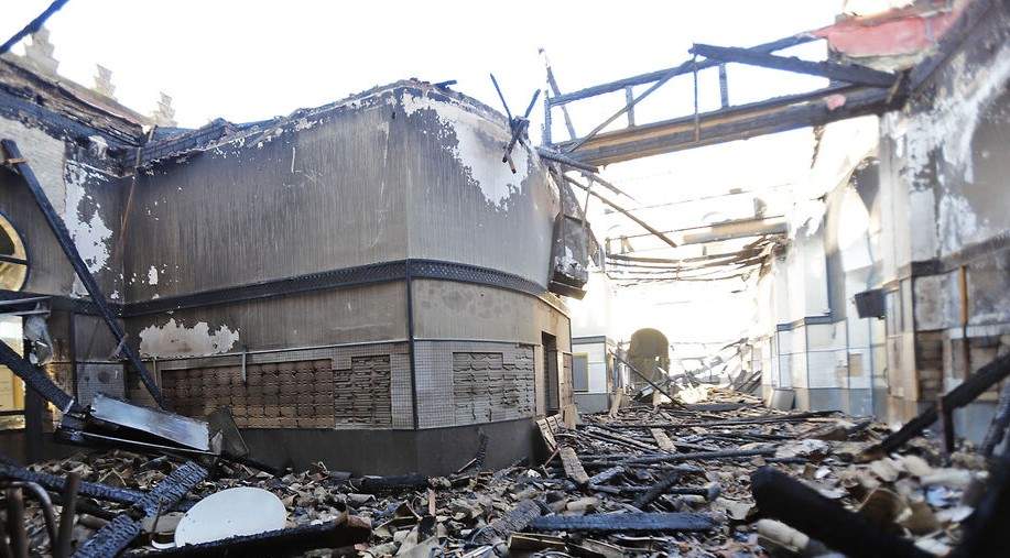 Los destrozos en el edificio son tremendos.