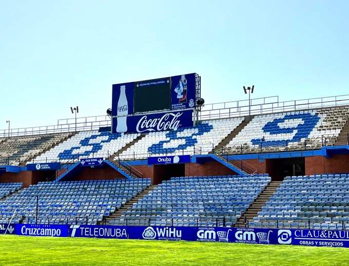 El Nuevo Colombino no acogerá este domingo al Sporting de Huelva.